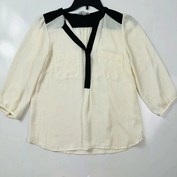 H&M Chiffon Semi Sheer Cream Black‎ Trim Blouse Size 8 - Picture 3 of 9